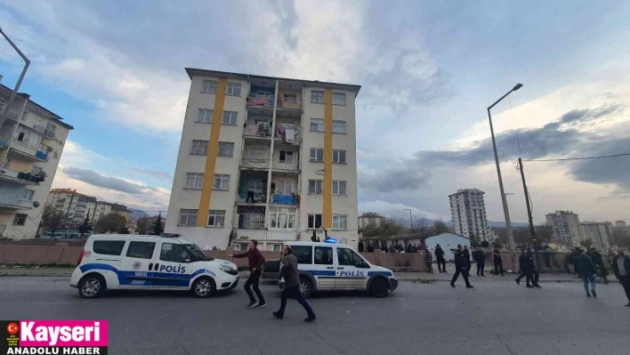 Pompalı tüfek ile dehşet saçtı: 3 yaralı