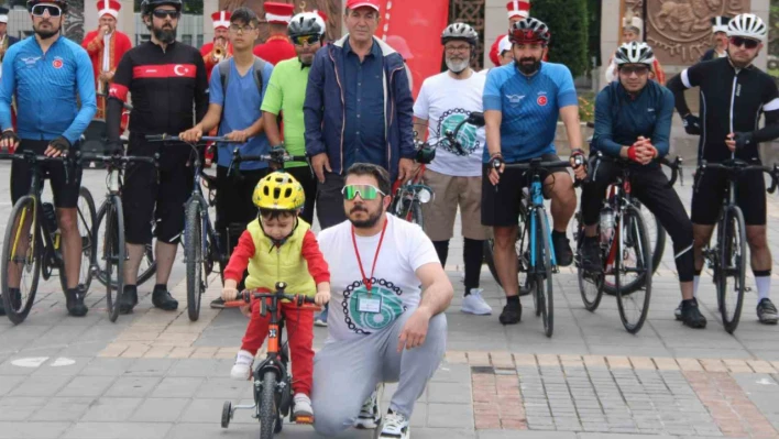 Bu sefer pedallar şehit ve gaziler için çevrildi