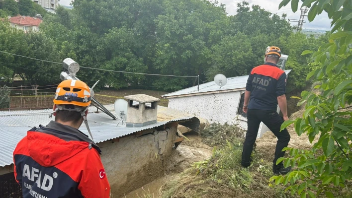 Sivas'ta Sel Felaketi Sonrası Temizlik Çalışmaları Başladı!