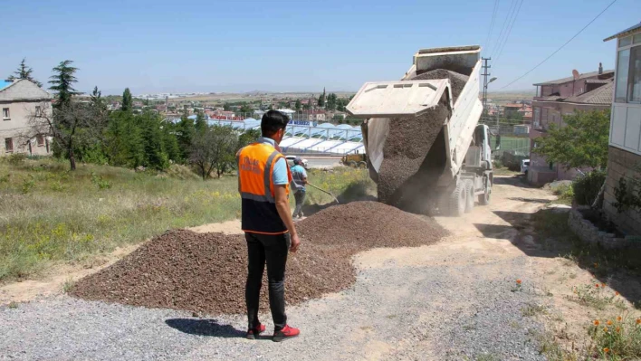 Talas Belediyesi Başakpınar'da çalışıyor