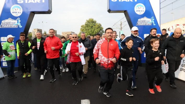 Toplam 1 milyon 64 bin TL ödüllü Kayseri Yarı Maratonu heyecanı başlıyor!