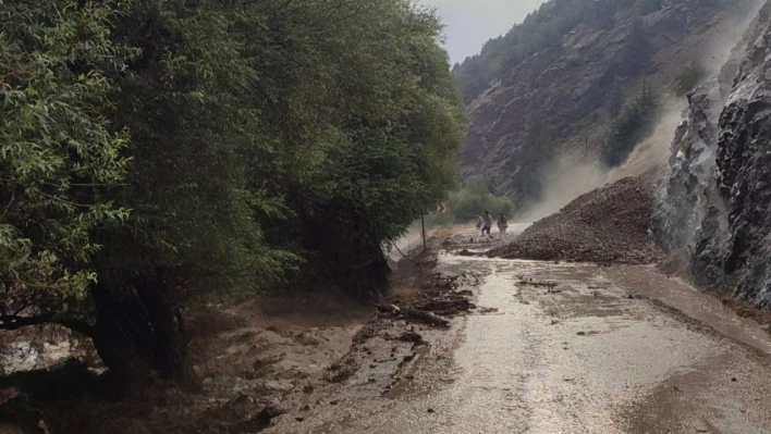 Kahramanmaraş'ta Kapanan Yol Açıldı!