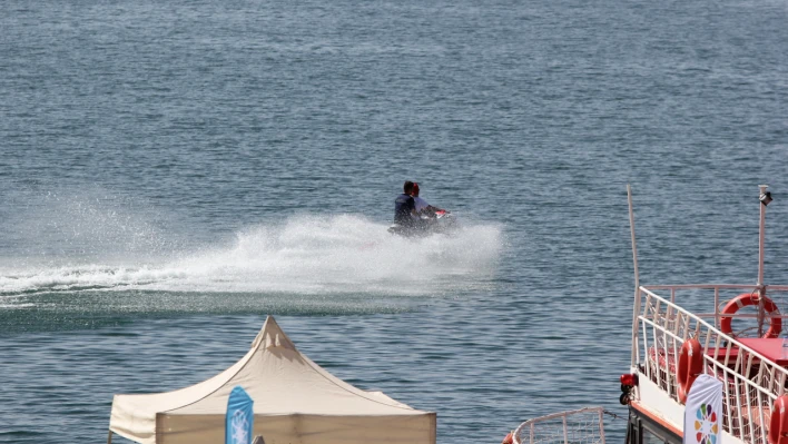 Türkiye Su Jeti ve Flyboard Şampiyonası başladı