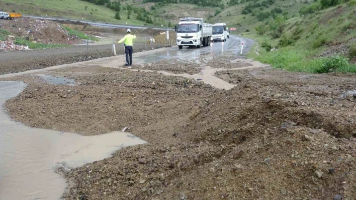 Yozgat'ta toprak kayması