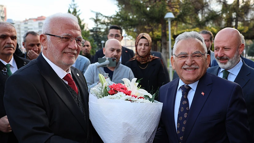 AK Parti Genel Başkan Vekili Elitaş'tan Büyükkılıç'a Övgü Dolu Ziyaret